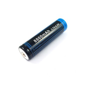 Bateria 18650 Recarregavel 8800mAh 3.7-4.2V Com pino