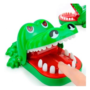 Brinquedo Jogo Crocodilo Morde Dedo Jacare Aperta Dente Kids